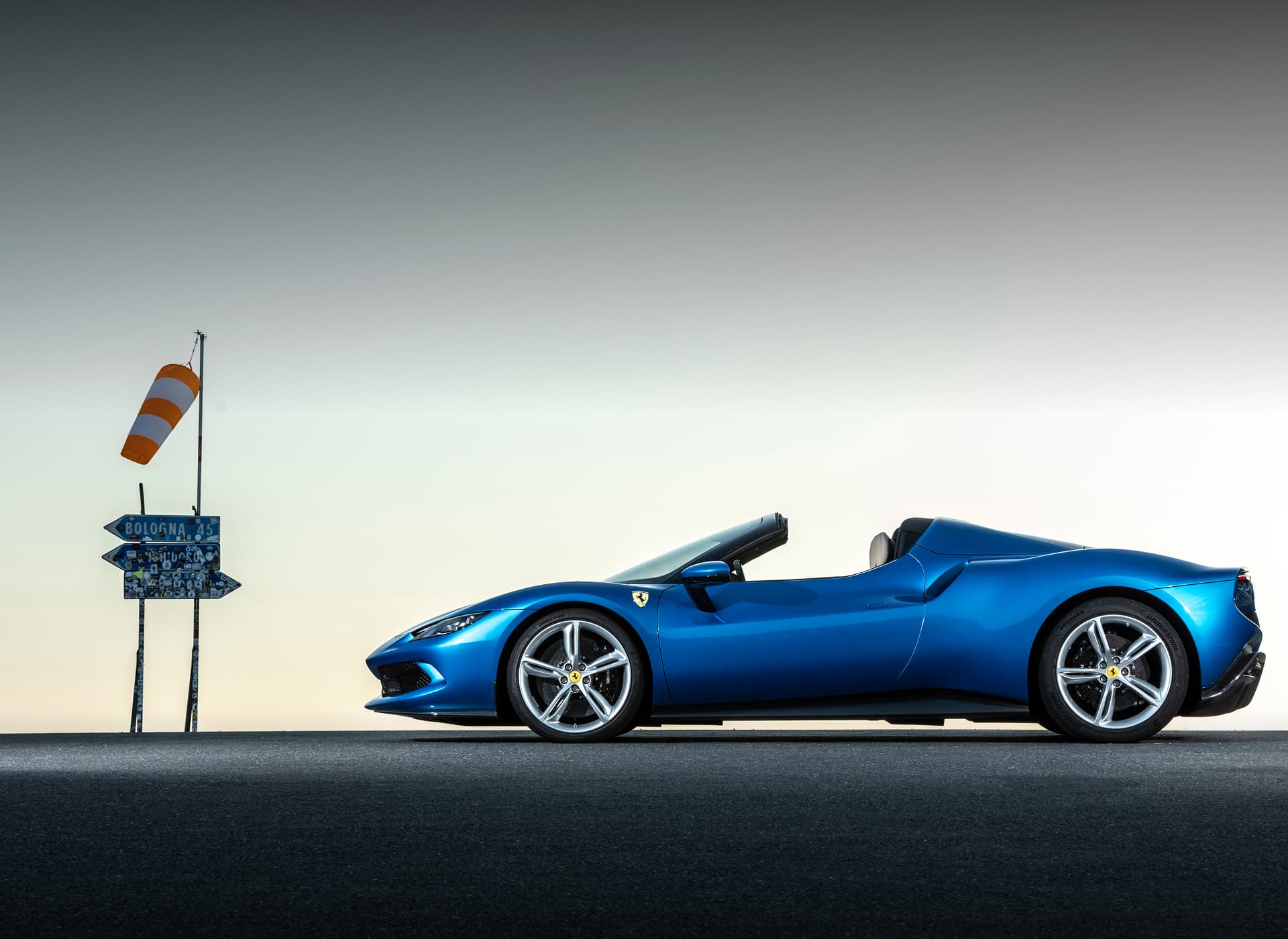 Ferrari 296 GTS