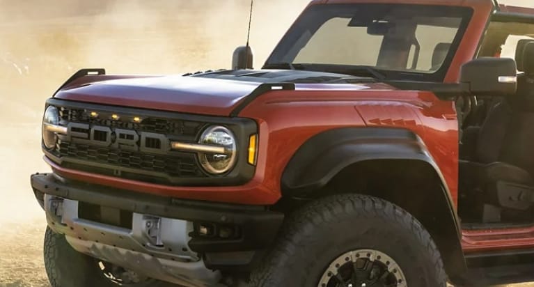 2023 Ford Bronco front end