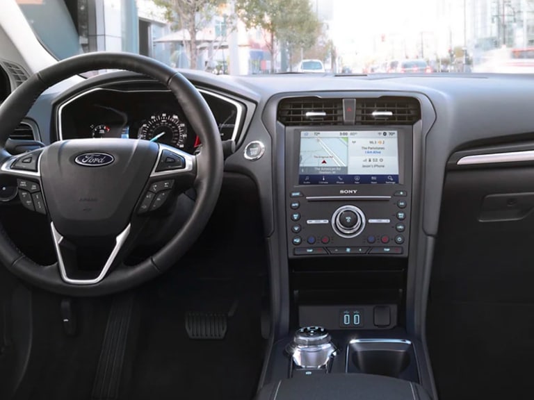 2020 Ford Fusion steering wheel & dash
