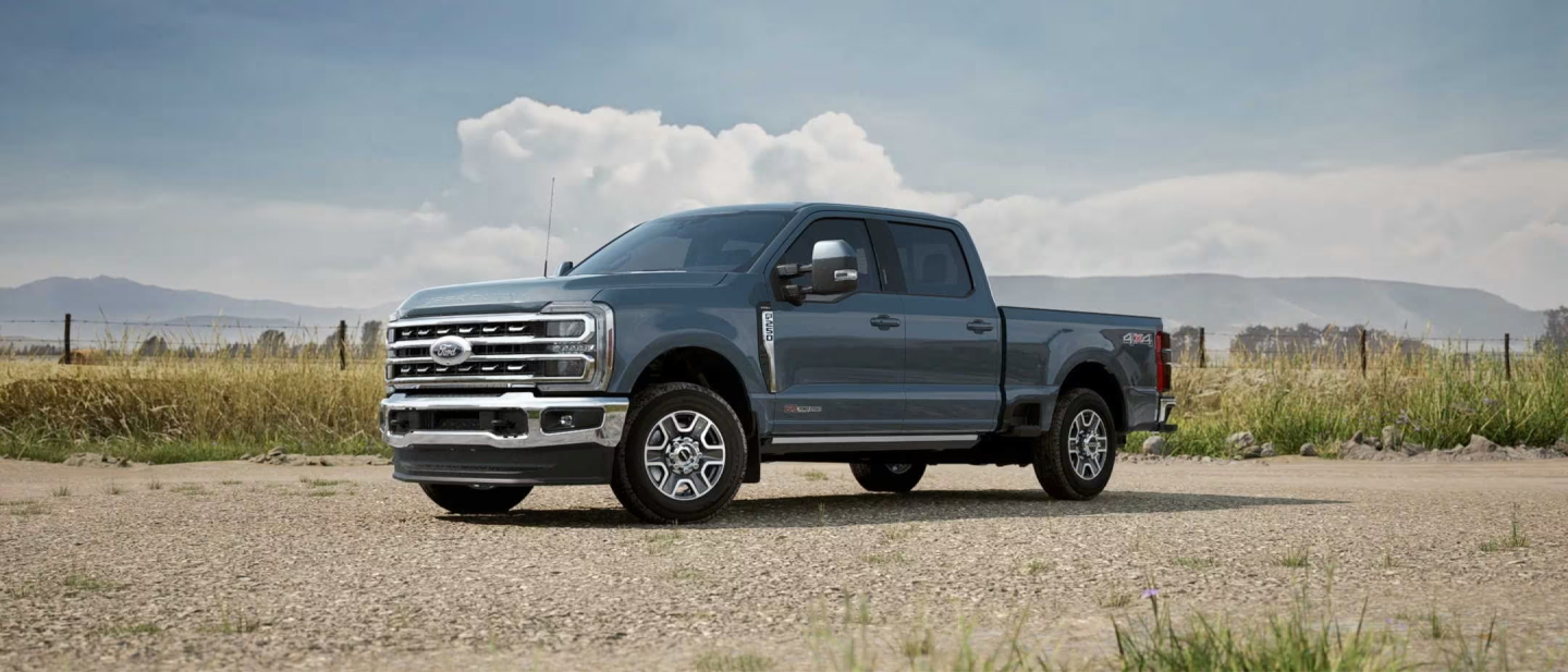 Azure Metallic Tri-Coat Ford Super Duty