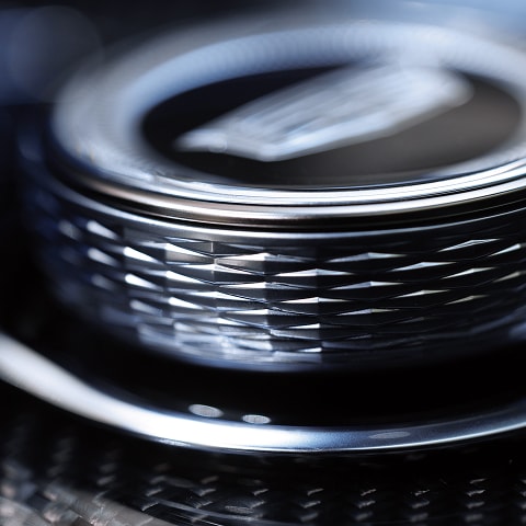 Close-up of OPTIQ-V control knob
