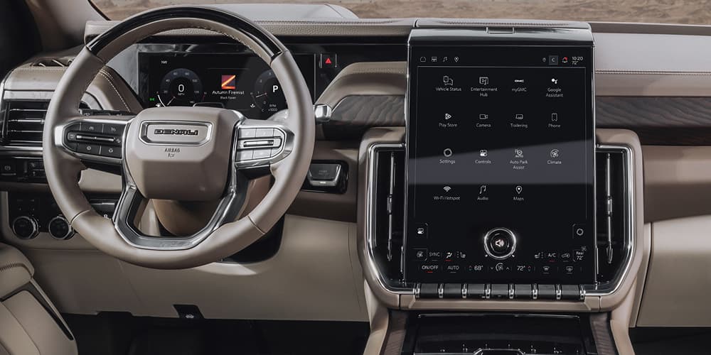 16.8-inch diagonal premium GMC infotainment touchscreen in the Yukon Denali interior