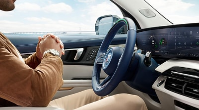 driver using super cruise