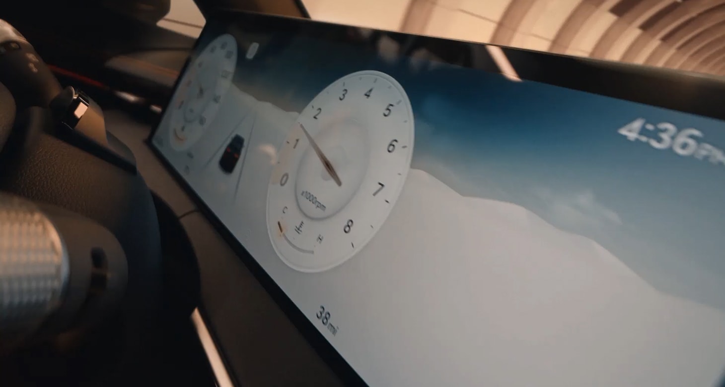 GV70 27" OLED display