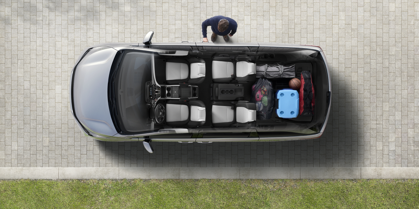 Birds eye view of Honda Odyssey interior