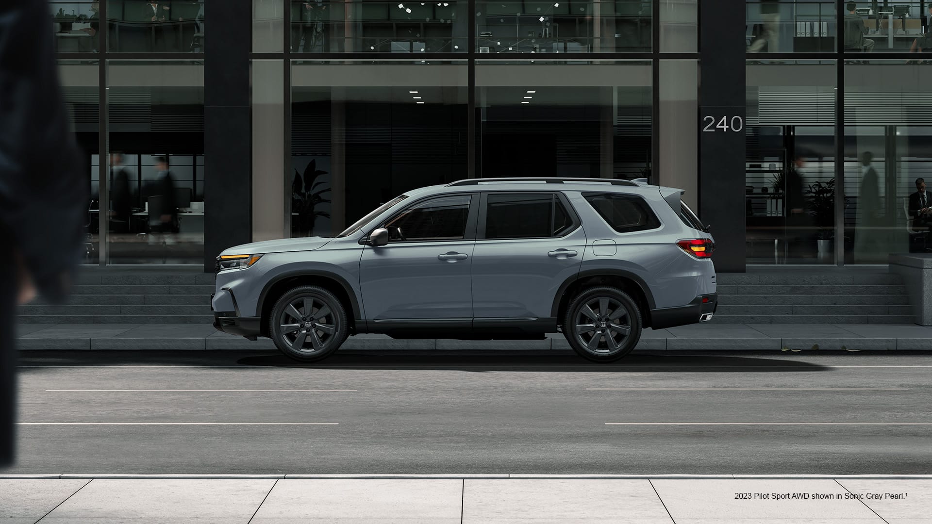 2023 All-New Pilot side view