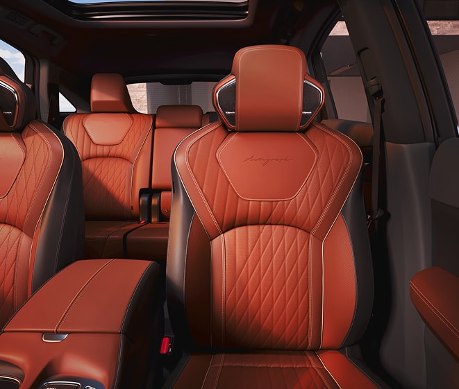 INFINITI QX65 Interior