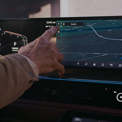 2026 QX80 Smart Phone Integration