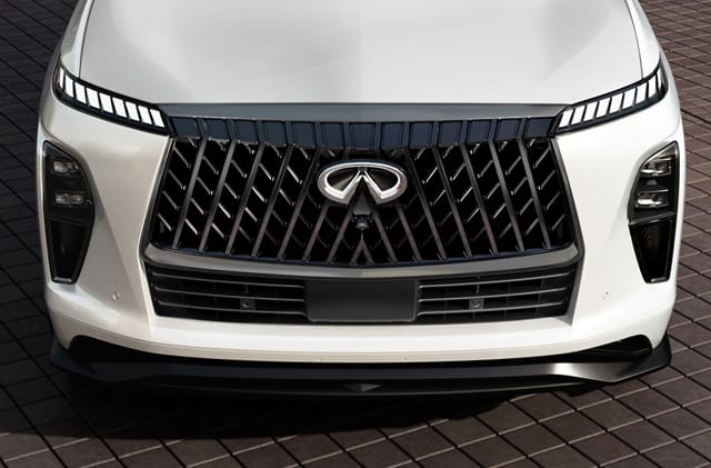 White 2026 Lexus QX60 grill