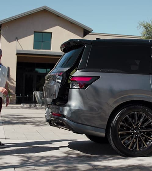 INFINITI QX80 Exterior 1