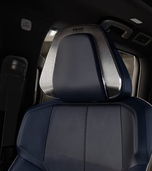 INFINITI QX80 Interior 8