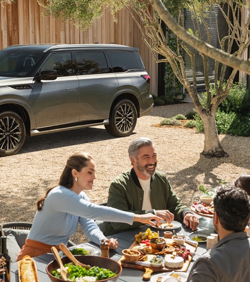 INFINITI QX80 Exterior