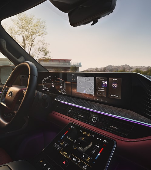 INFINITI QX80 Interior
