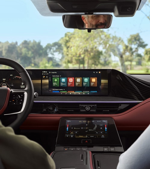 INFINITI QX80 Interior