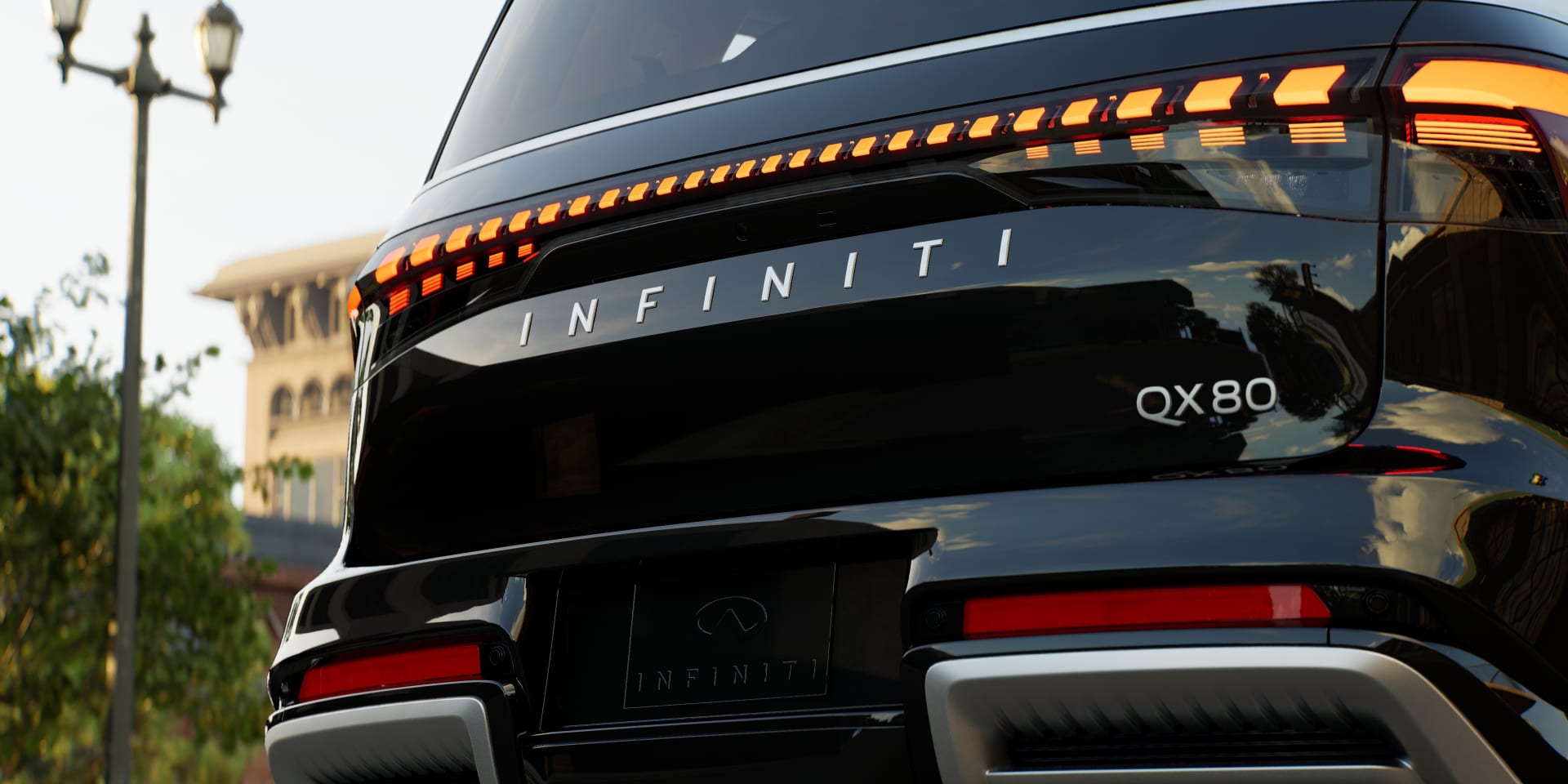 2025 INFINITI QX80