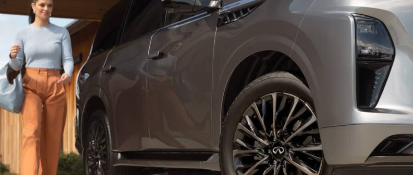 2025 INFINITI QX80