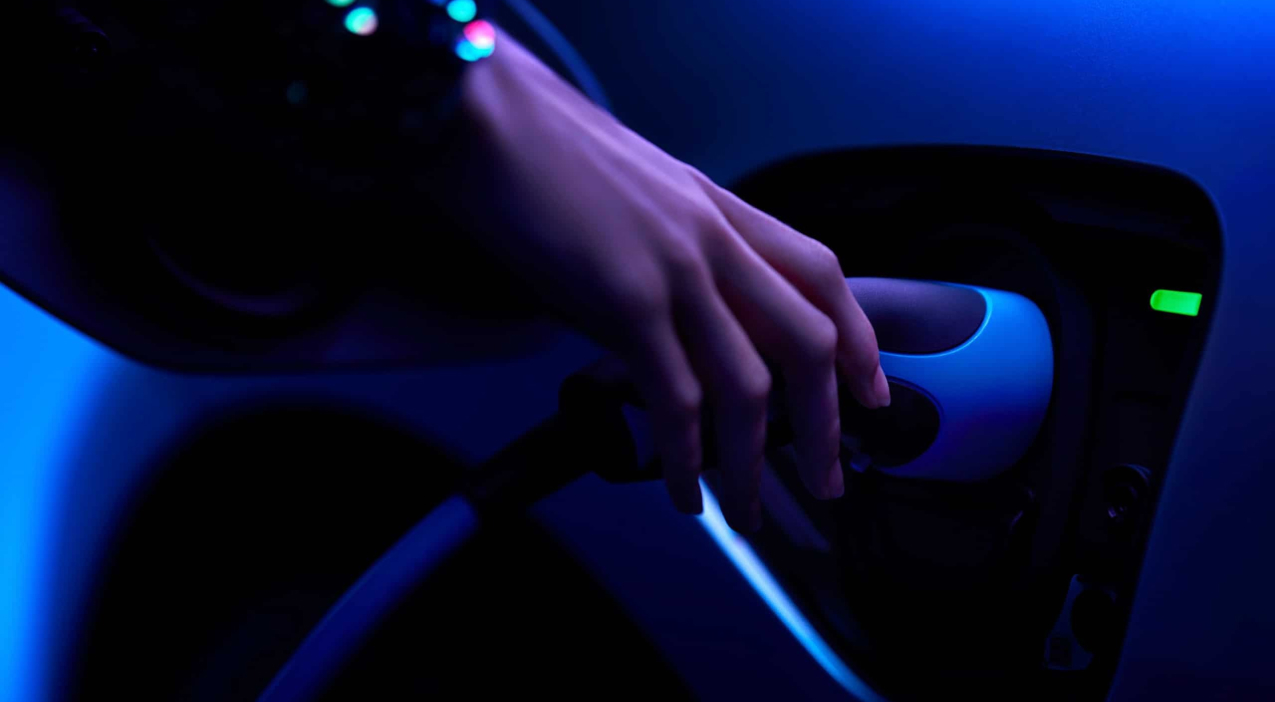 Jaguar owner plugging in their electric Jaguar