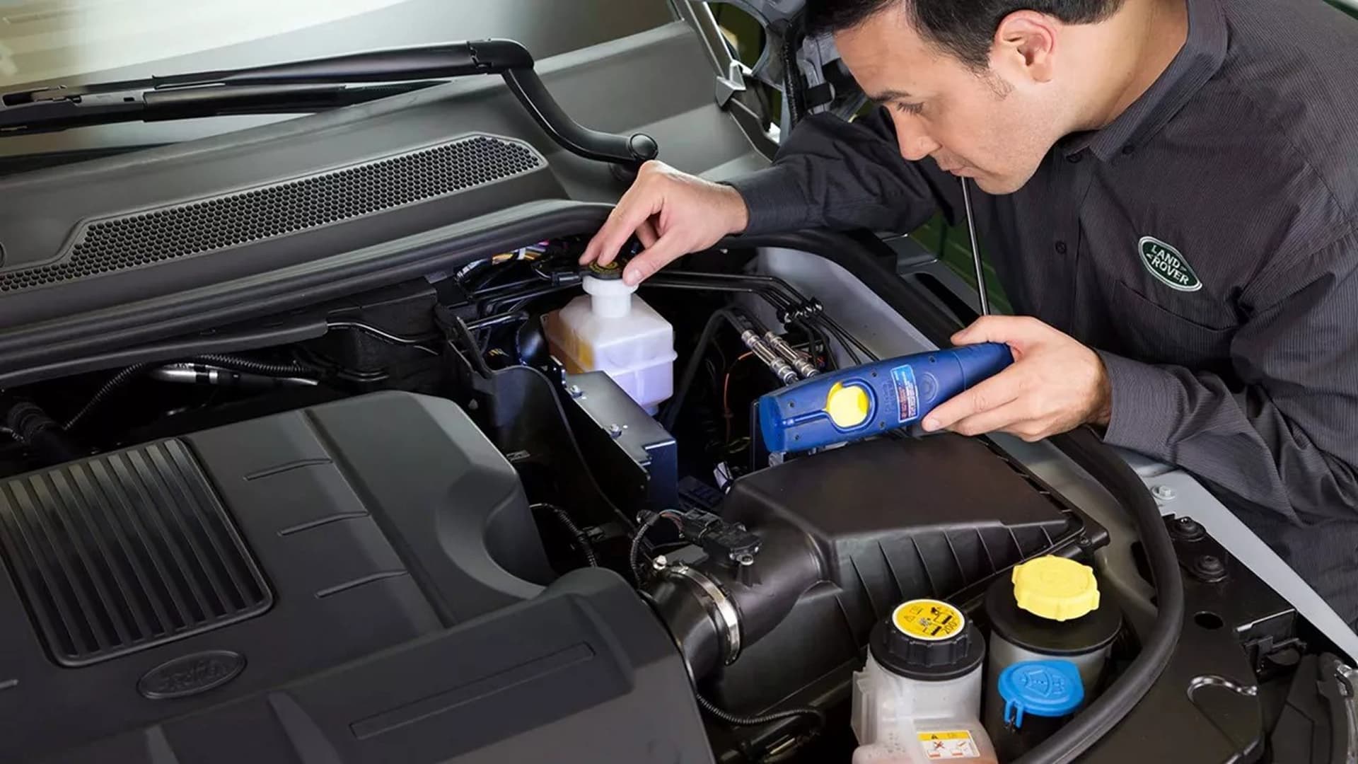 Land Rover vehicle service