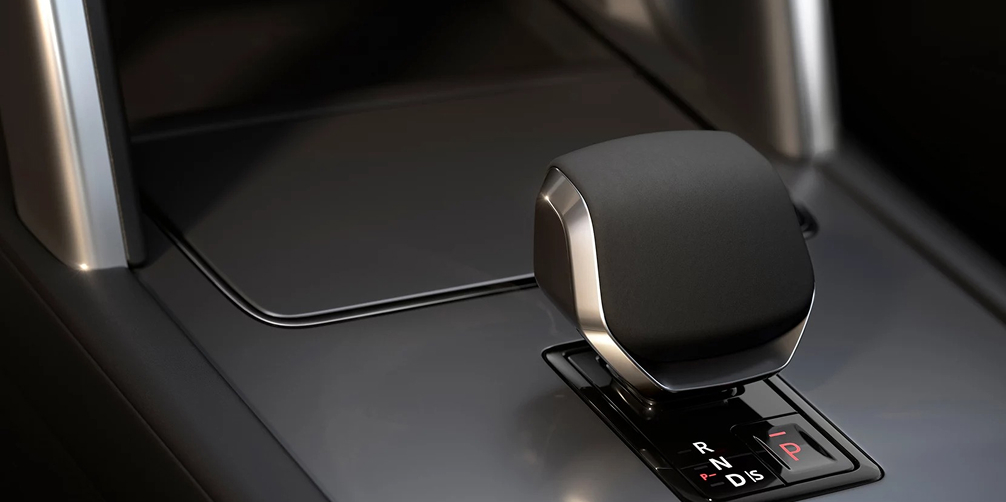 Discovery Sport close up interior view of the gear shift