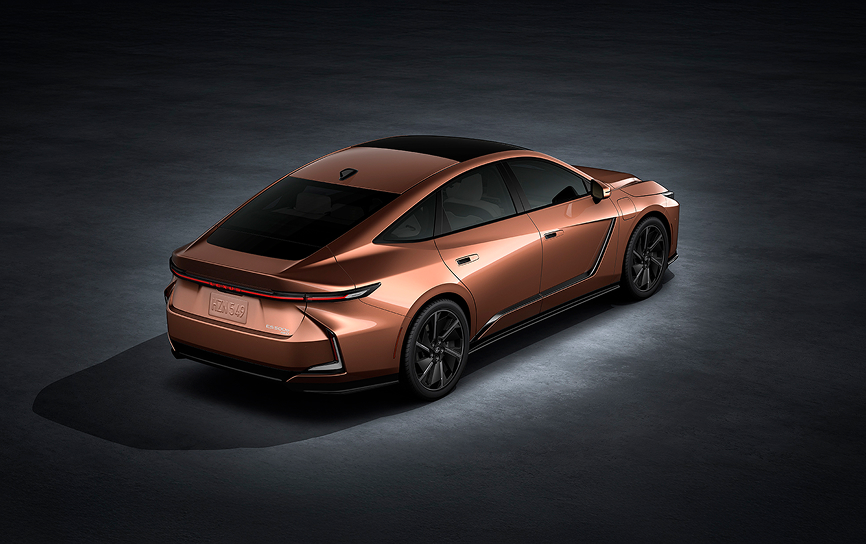 ES 500e shown in Copper Crest.