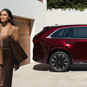 Mazda CX-90 Inline 6 parked