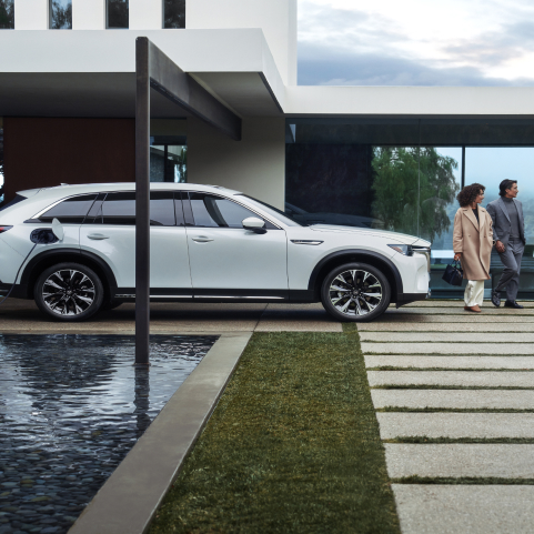 Mazda CX-90 PHEV parked