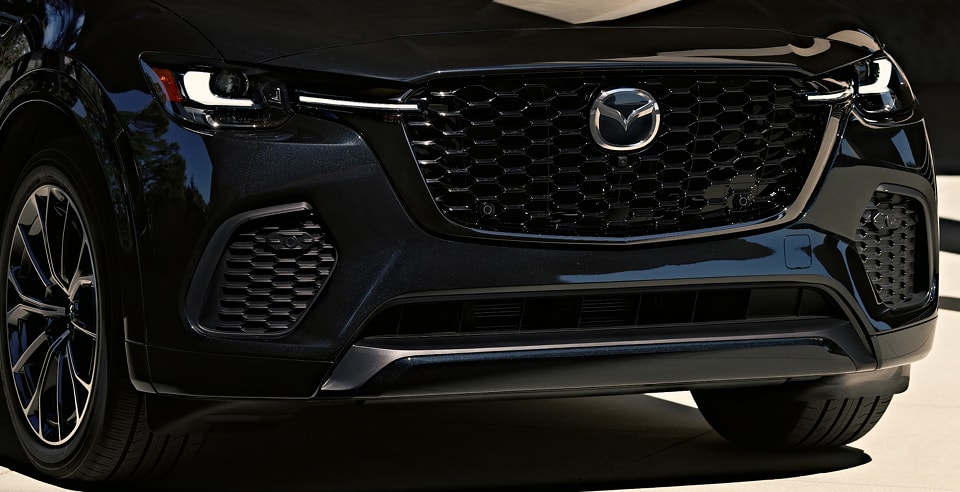 front grille and fascia of a CX-70