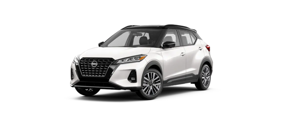 2023 Nissan Kicks in Two-Tone Aspen White TriCoat / Super Black