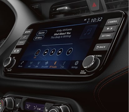 2023 Nissan Kicks dash controls