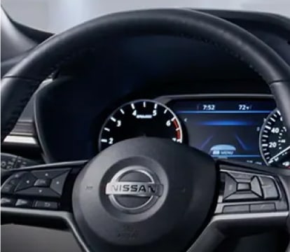 2023 Nissan Kicks steering wheel