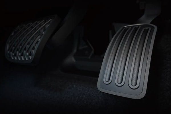 Nissan LEAF pedals