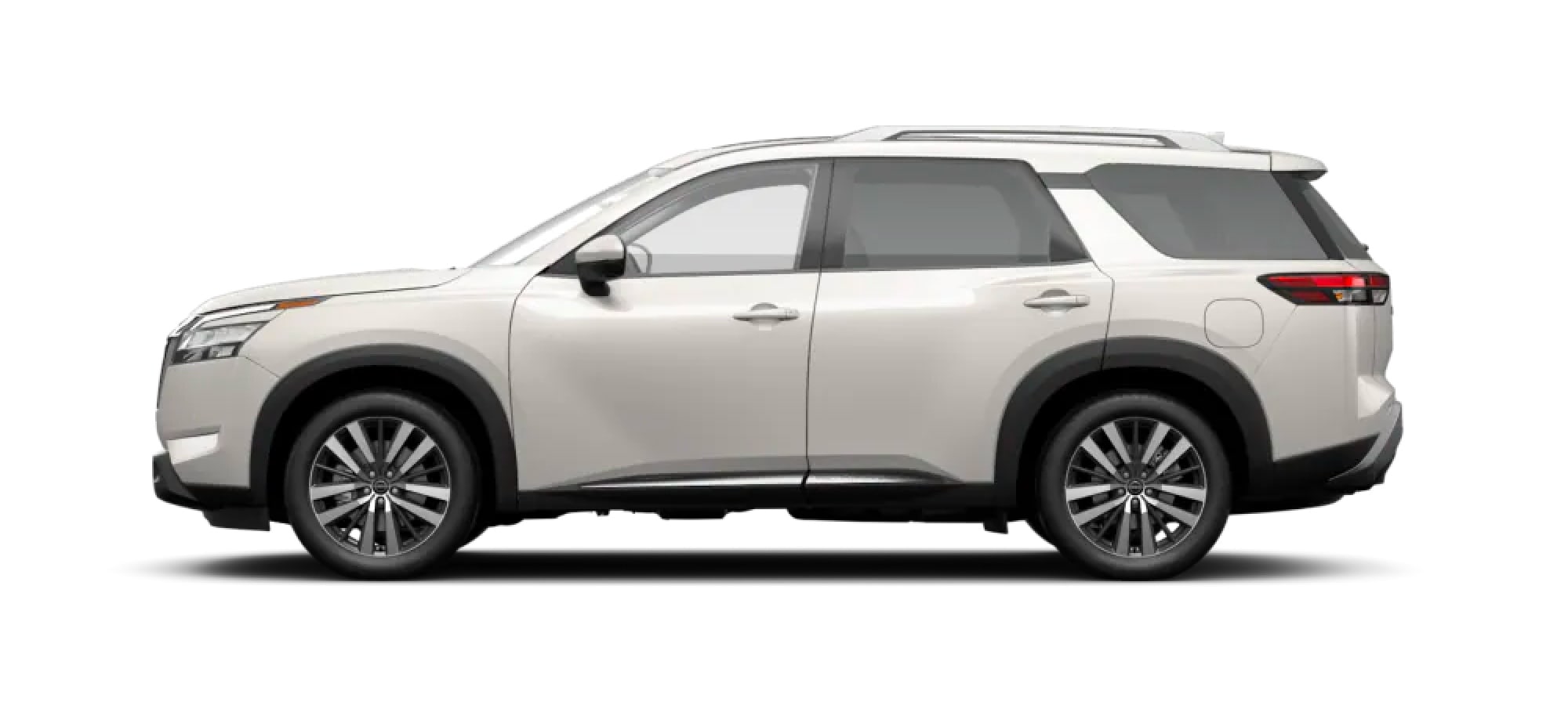 2022 Nissan Pathfinder in Pearl White TriCoat