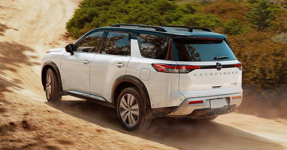 2022 Nissan Pathfinder driving off-road