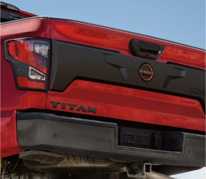 2023 Nissan Titan tailgate