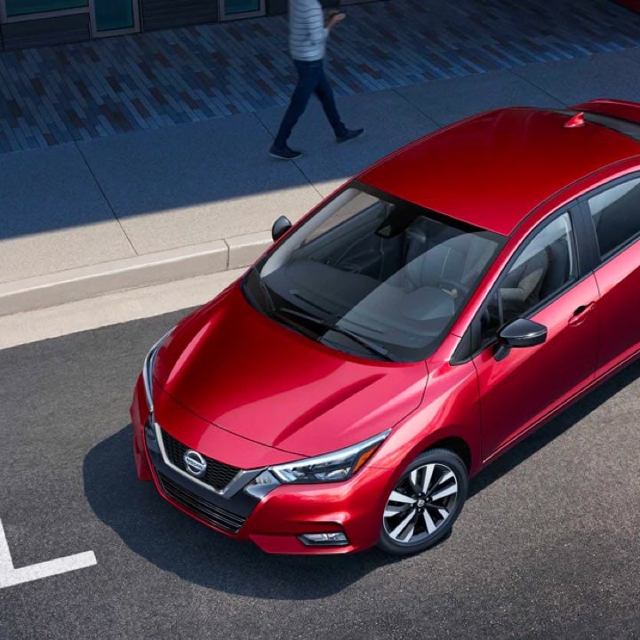 2021 Nissan Versa parallel parking