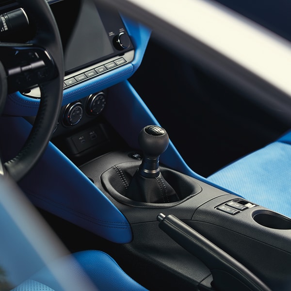 Nissan Z center console & shifter