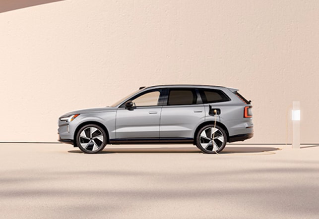 Volvo XC90 charging